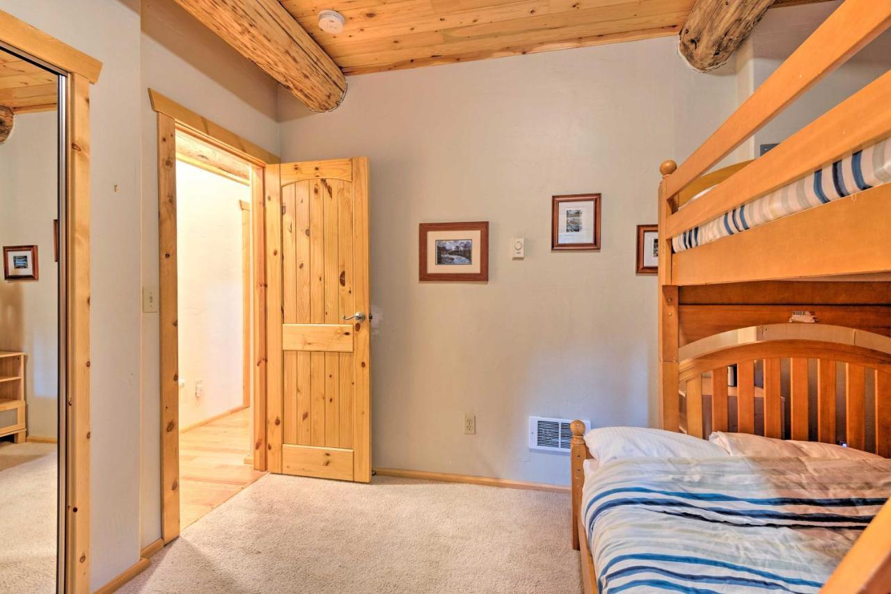Riverfront Gold Bar Log Cabin Near Stevens Pass! Exterior foto